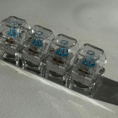 Keyboard Transparent Decompression Toys 4 Keys Keyboard Clicker Toy with LED Light Keyboard Fidget Toy School Bag Pendant